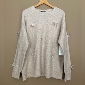 {Calligraphie} Diamond Pattern Wool Blend Crewneck Sweater with Bow Details - 1X